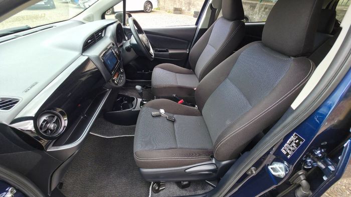Toyota Vitz 2018