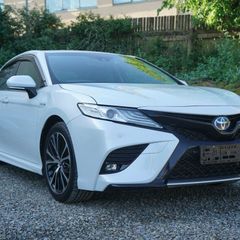 Toyota Camry 2019