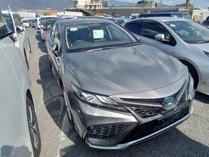 Toyota Camry 2021