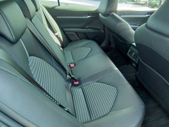 Toyota Camry 2021
