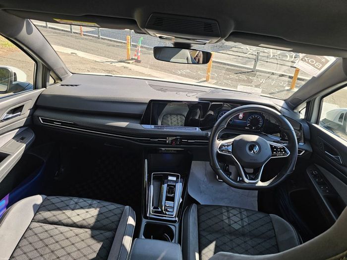 Volkswagen Golf 2023