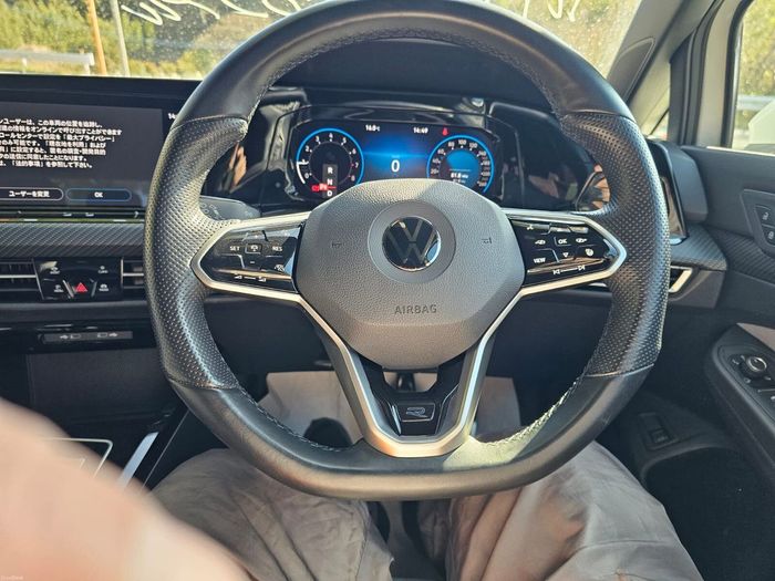 Volkswagen Golf 2023