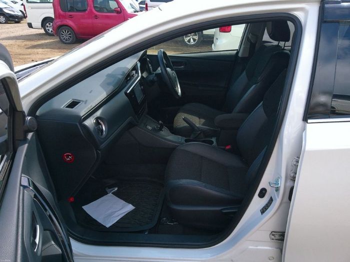 Toyota Auris 2017