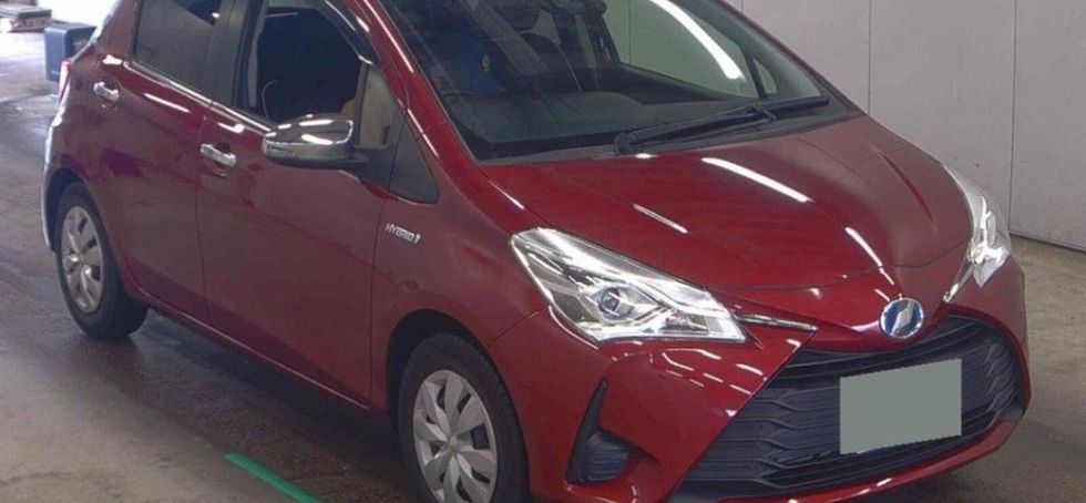 Toyota Vitz 2017