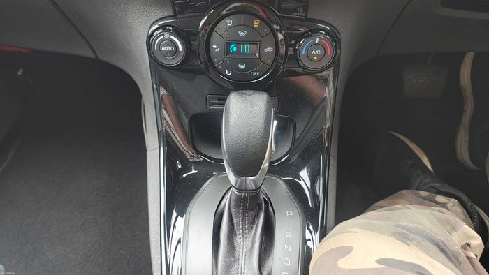 Ford Fiesta 2015