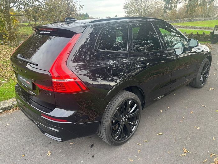 Volvo XC60 2025