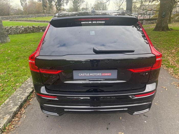 Volvo XC60 2025