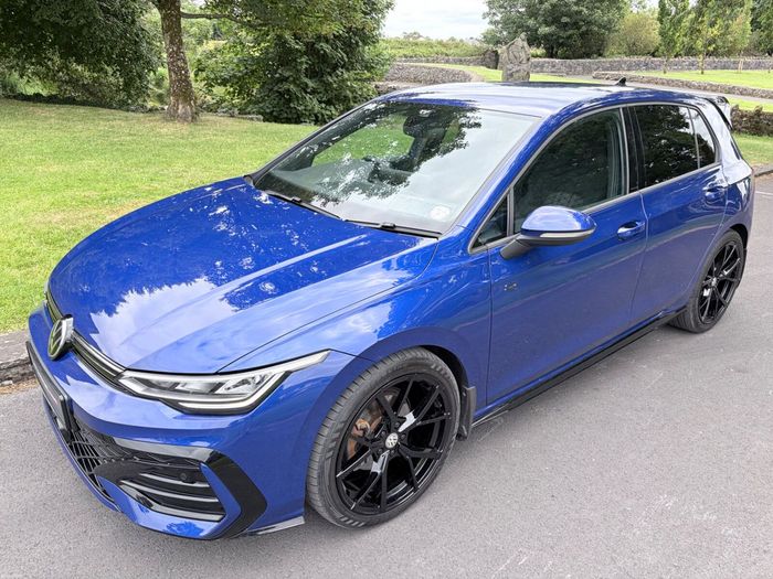 Volkswagen Golf 2025