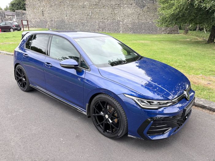 Volkswagen Golf 2025