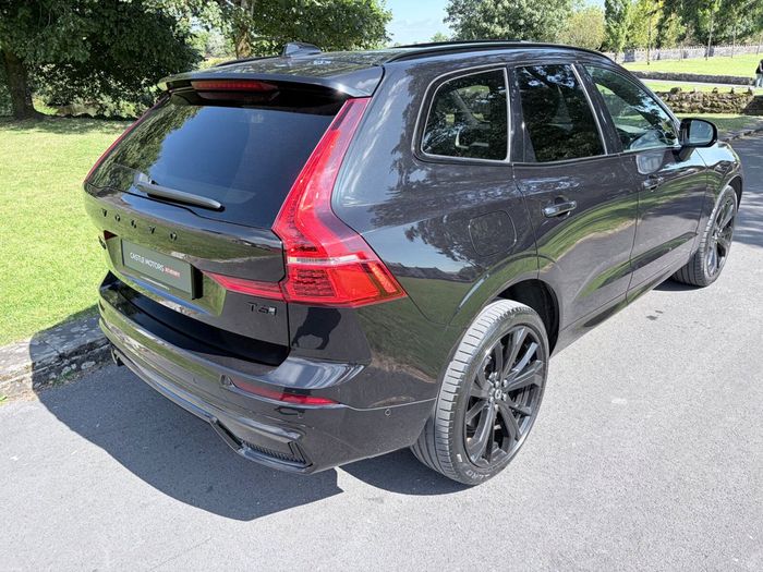 Volvo XC60 2025