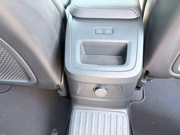 Volvo XC60 2025