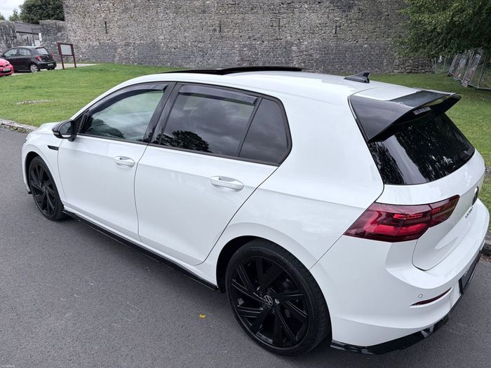 Volkswagen Golf 2021