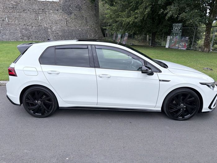 Volkswagen Golf 2021