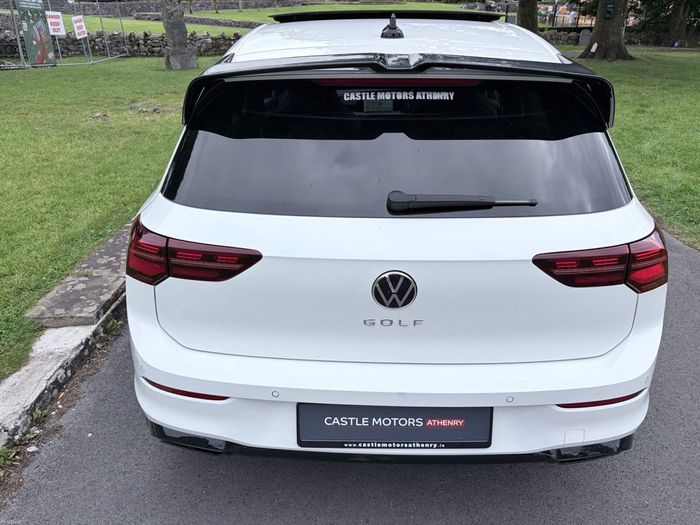 Volkswagen Golf 2021