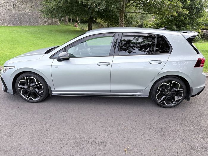 Volkswagen Golf 2025