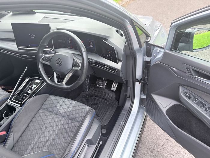 Volkswagen Golf 2025