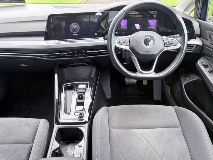Volkswagen Golf 2023