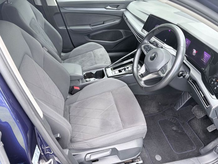 Volkswagen Golf 2023