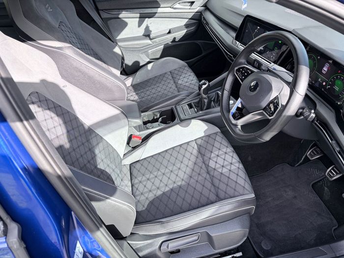 Volkswagen Golf 2022