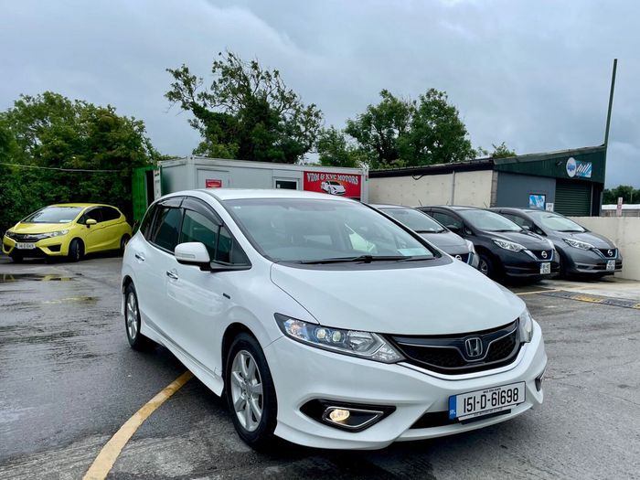 Honda Jade 2015