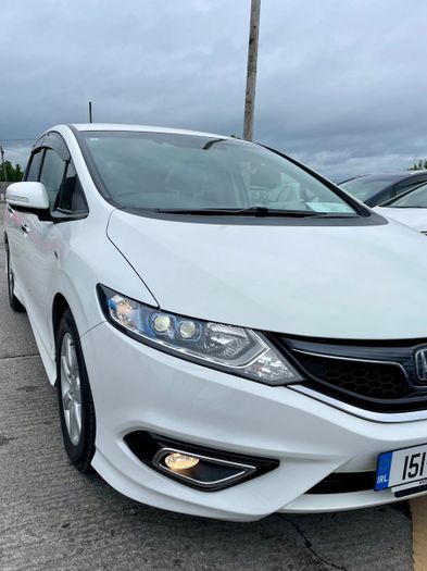 Honda Jade 2015