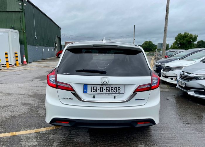 Honda Jade 2015