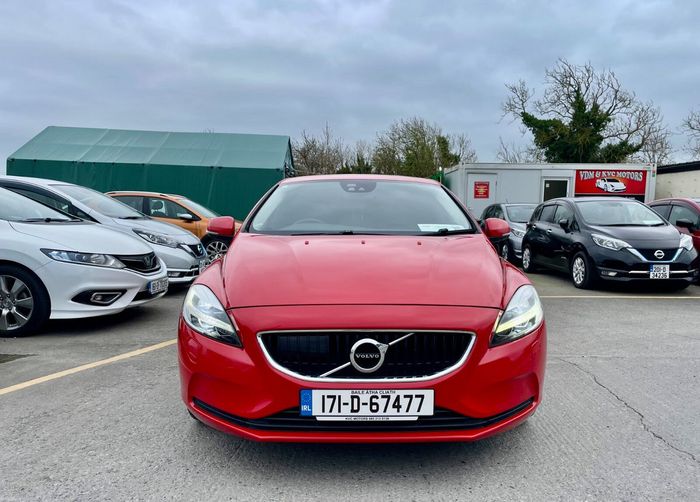 Volvo V40 2017