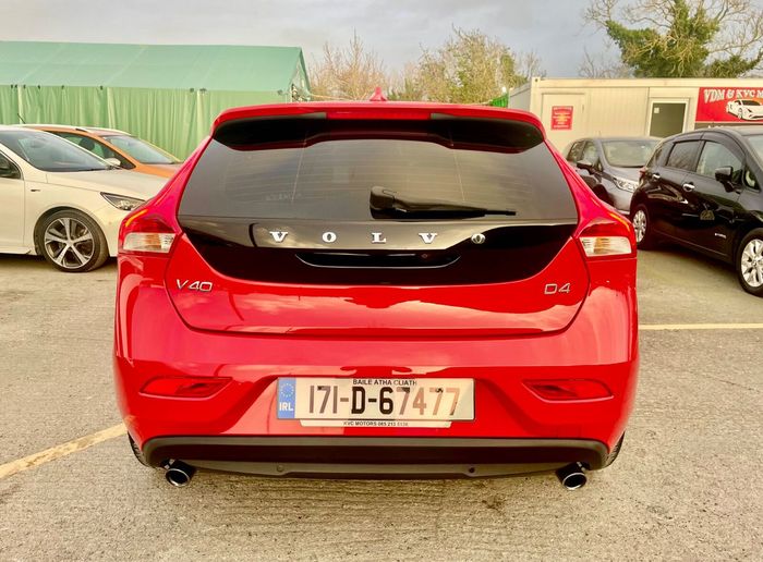 Volvo V40 2017