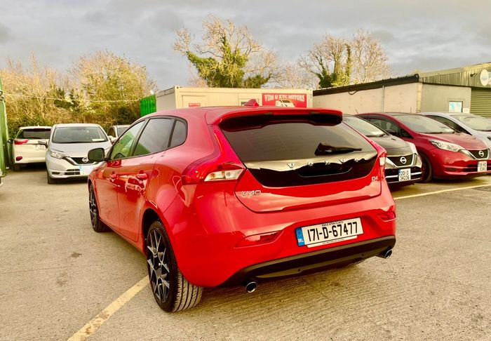 Volvo V40 2017