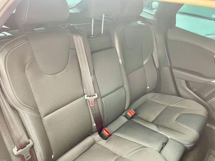 Volvo V40 2017