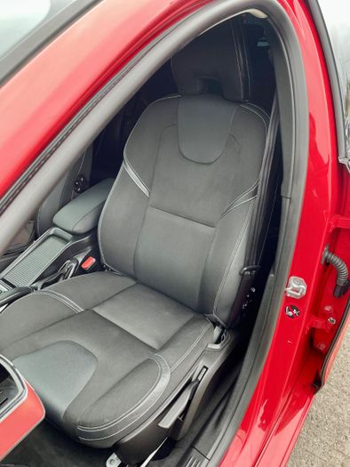 Volvo V40 2017