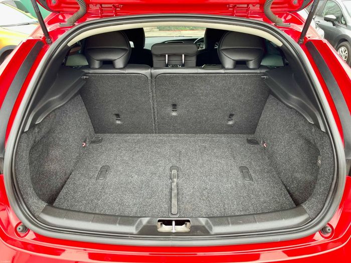Volvo V40 2017