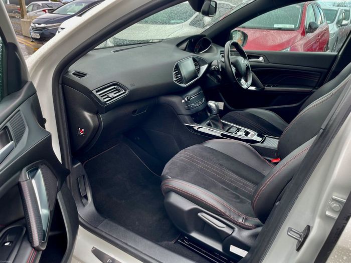 Peugeot 308 2018