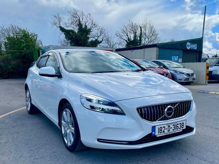 Volvo V40 2018