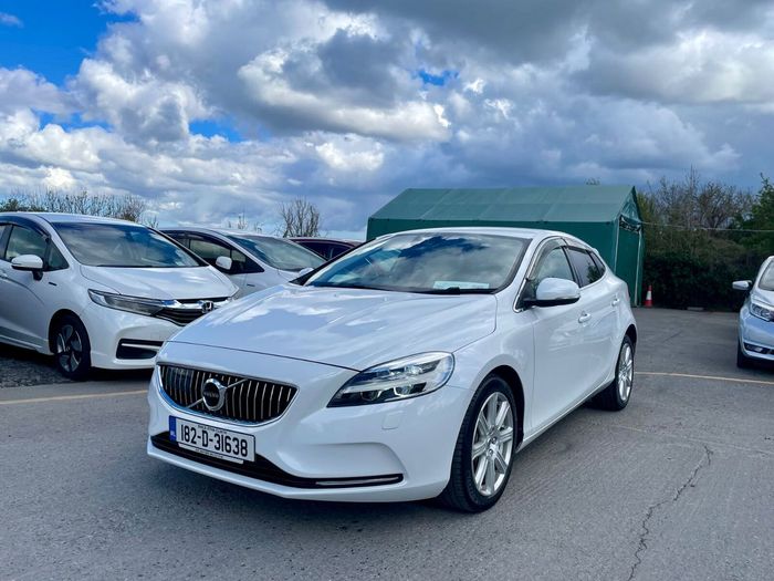 Volvo V40 2018