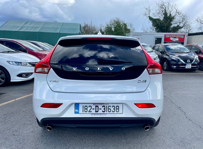 Volvo V40 2018