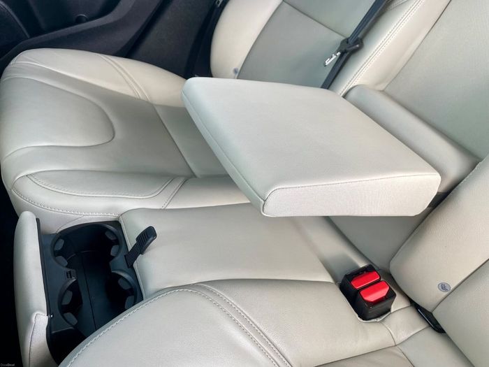 Volvo V40 2018