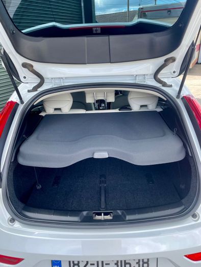 Volvo V40 2018