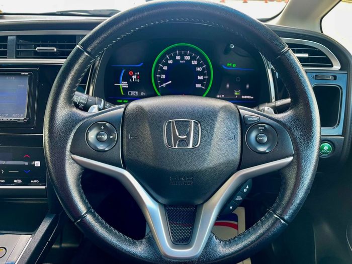 Honda Shuttle 2016