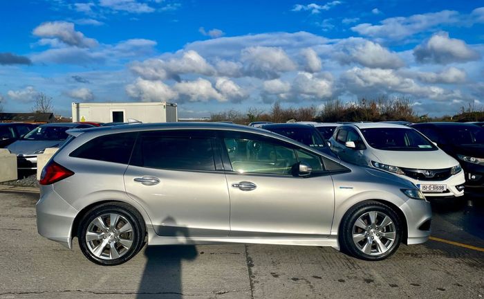 Honda Jade 2016