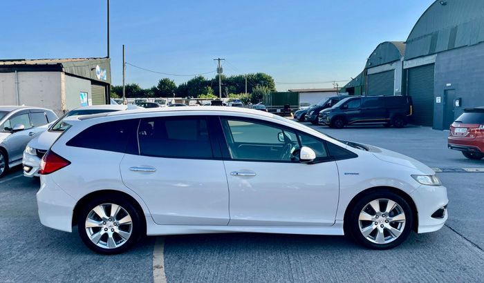 Honda Jade 2015