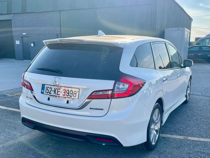 Honda Jade 2015