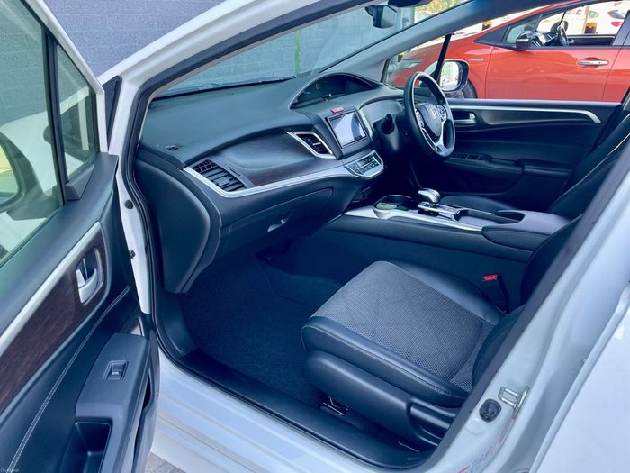 Honda Jade 2015
