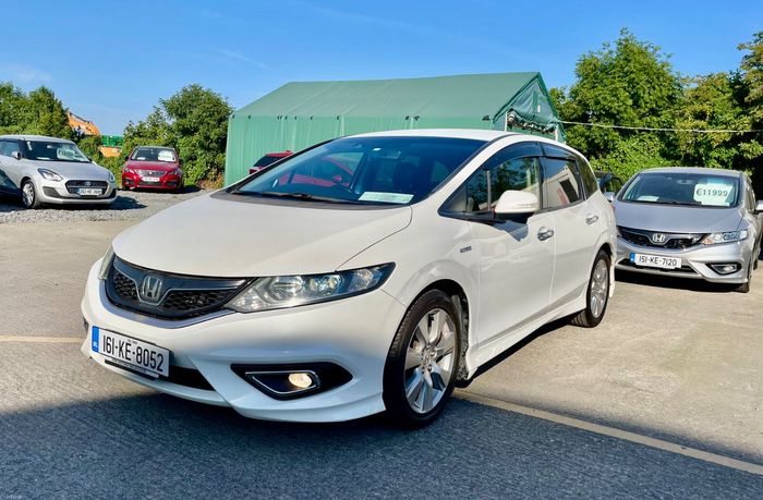 Honda Jade 2016