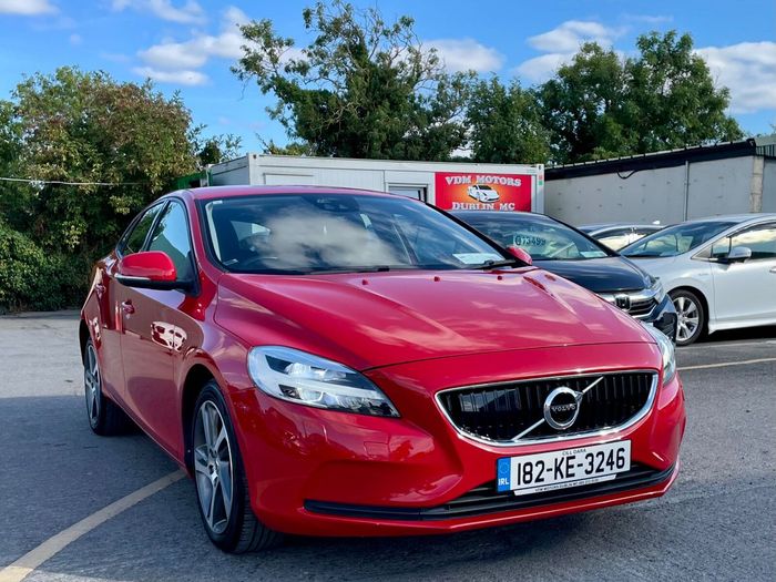 Volvo V40 2018
