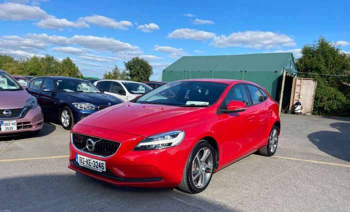Volvo V40 2018