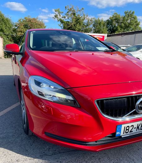Volvo V40 2018