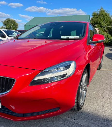 Volvo V40 2018