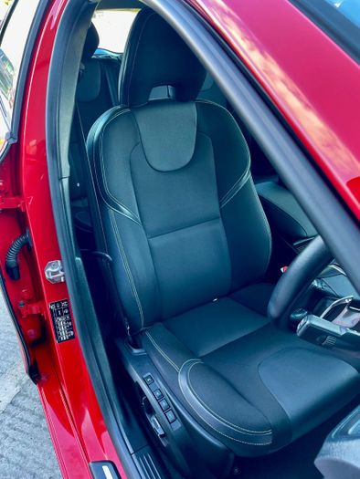 Volvo V40 2018