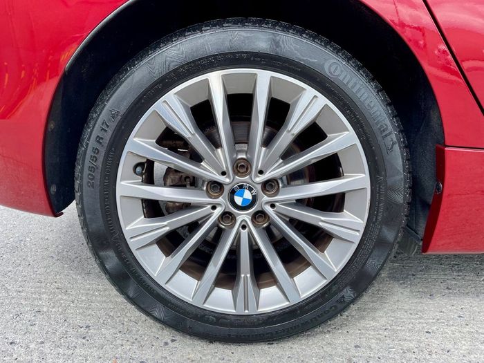 BMW 2 Series 2019